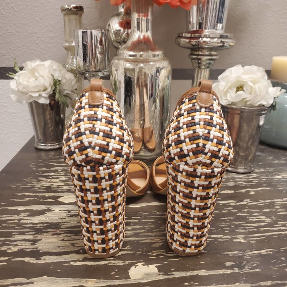 Raphaella Booz Woven Pumps Sz 8 - Picture 4 of 6